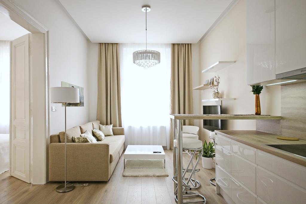 Luxury Center Apt. Charles Bridge Walking Distance Prague Exterior photo